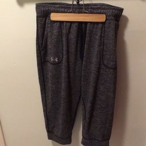 Cropped under armor joggers